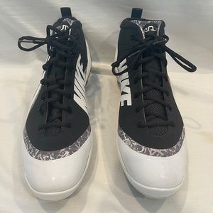 Nike Force Trout 4 mid metal cleats